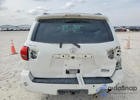 2013 Toyota Sequoia Platinum z USA, uszkodzony, nr VIN 5TDYY5G18DS048453